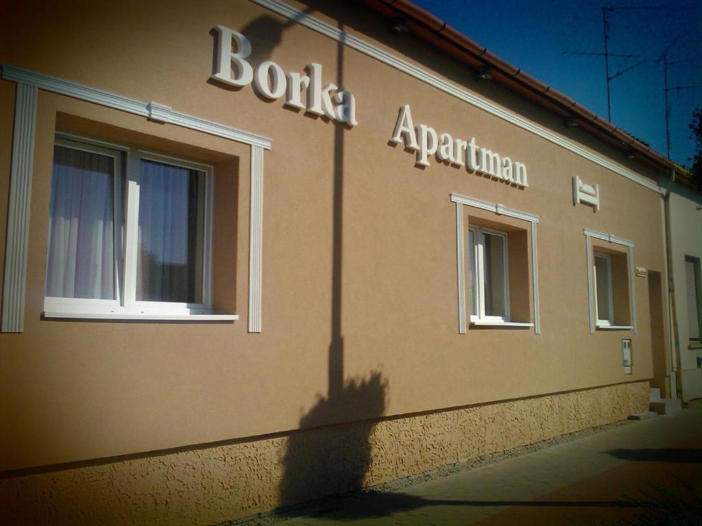 Appartement Borka Apartman à Makó Extérieur photo